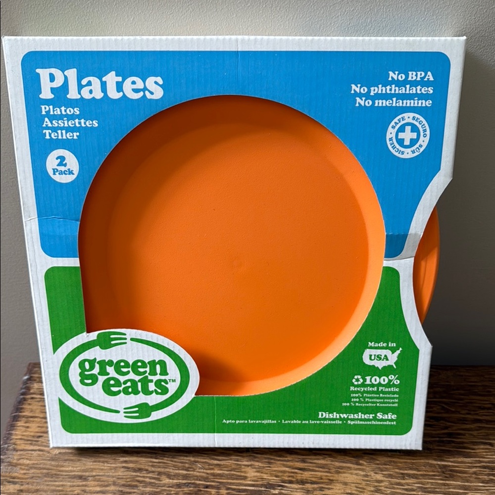Green Eats TWO Orange Recycled Kids Plastic Dinner Plates 100% recycled NEW